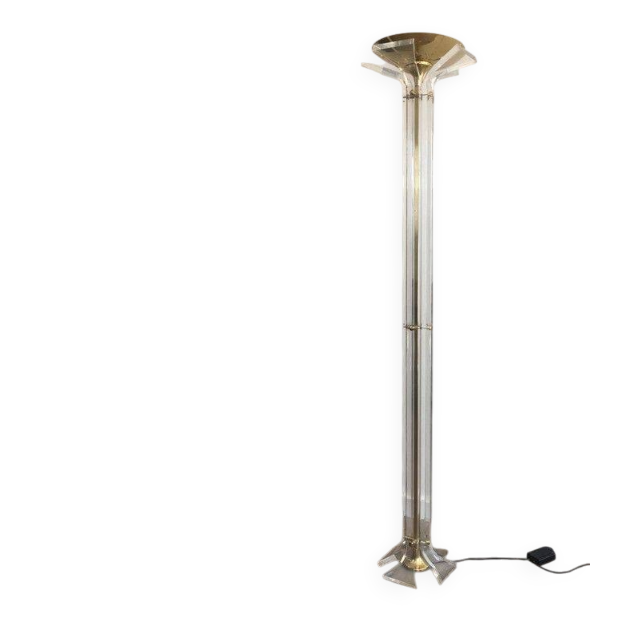 Rare lampadaire de parquet en laiton doré et plexiglass