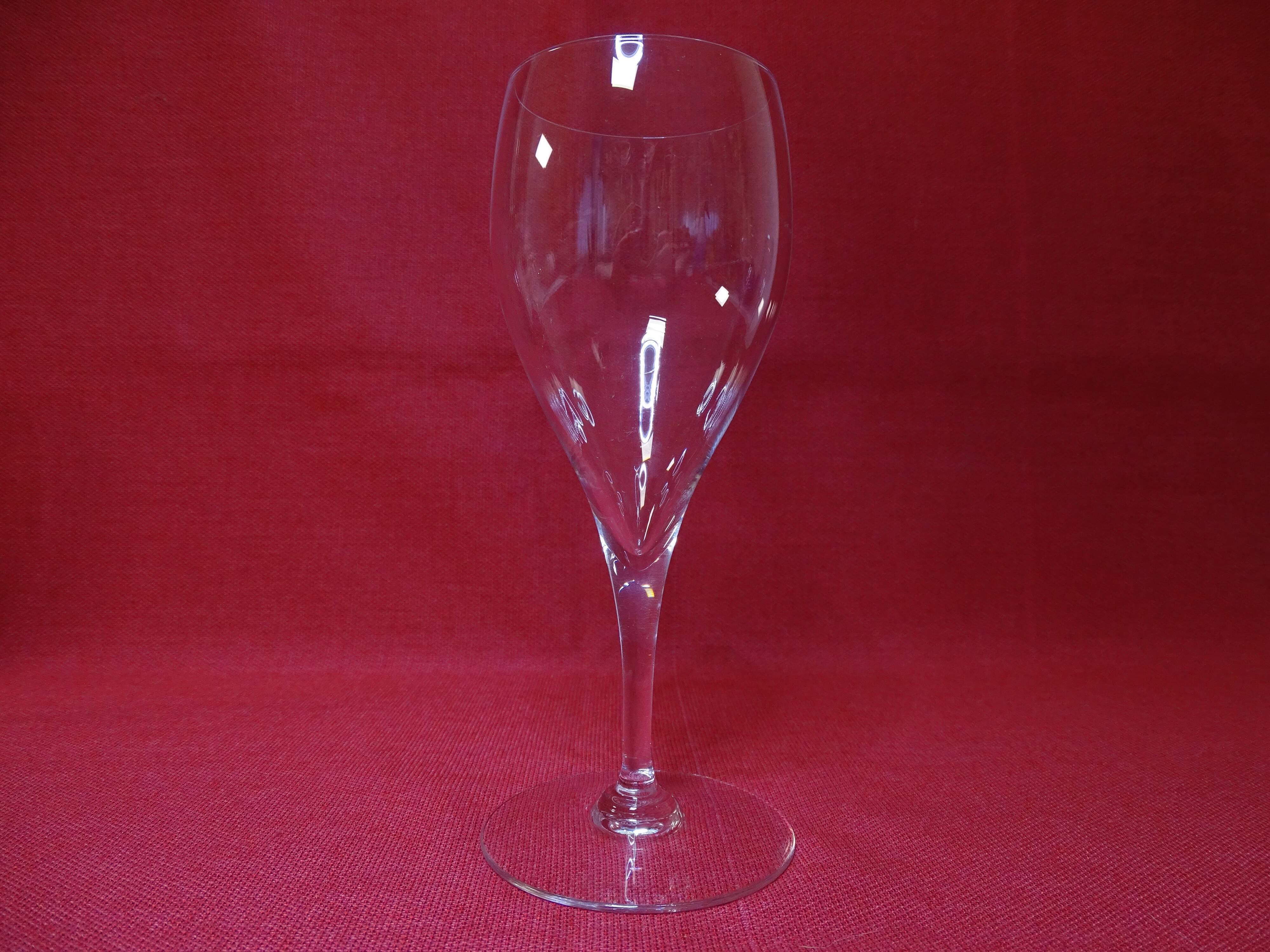 4 crystal glasses of Baccarat model Saint Remy H 18.5 cm signed