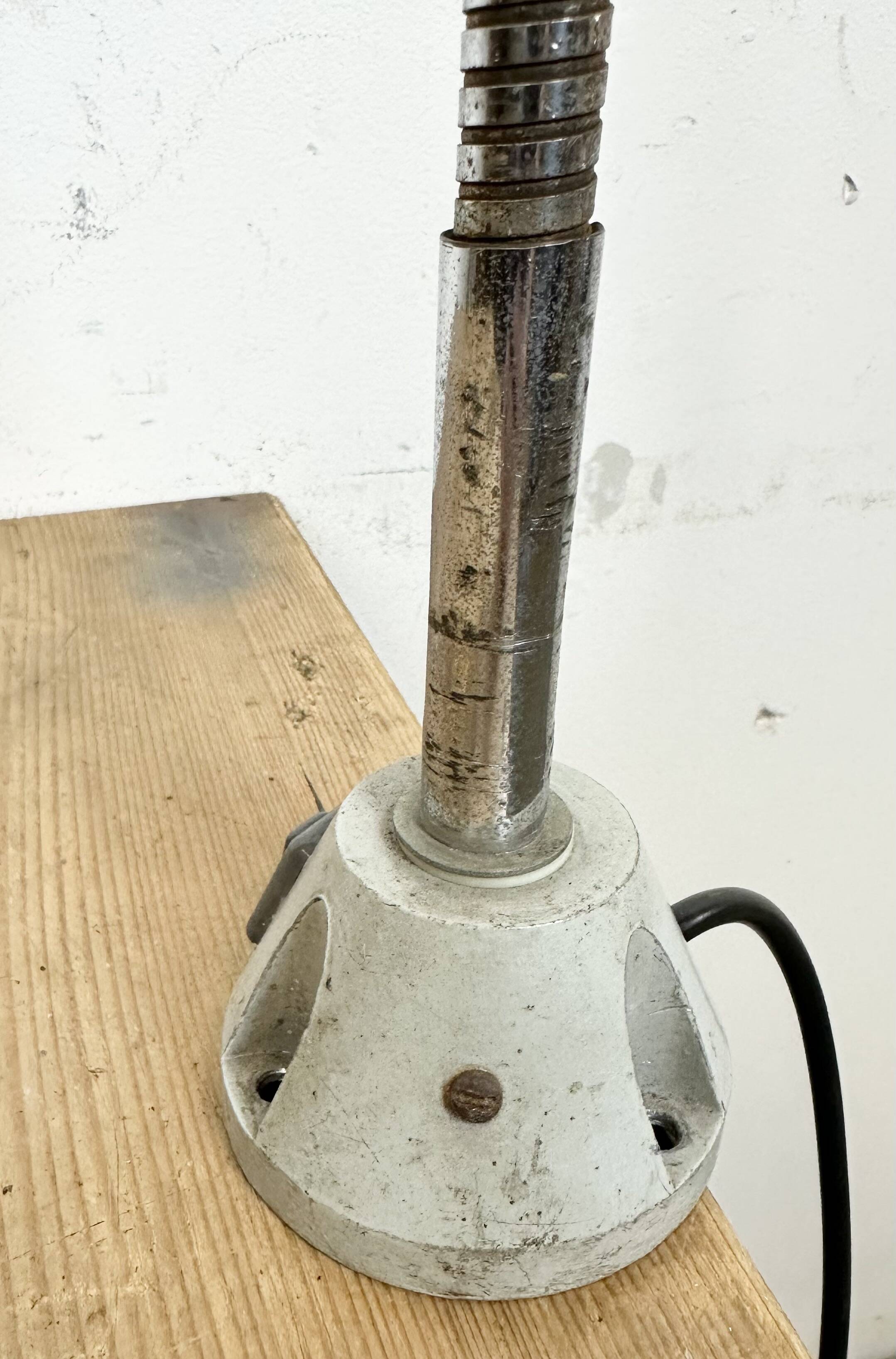 Vintage Chrome Italian Gooseneck Table Lamp, 1960s