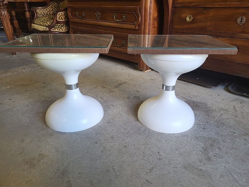 Pair of sgabello stools americano rises in bedside table