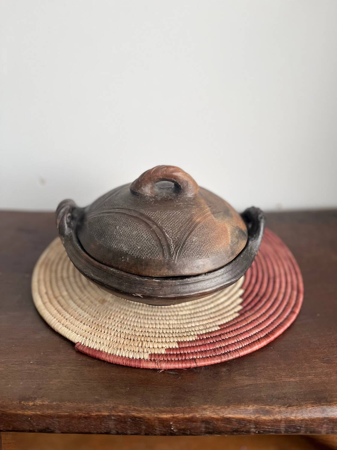 Abron Terracotta Bowls with Clay Lid - African Bowl