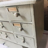 wall cabinet with drawers