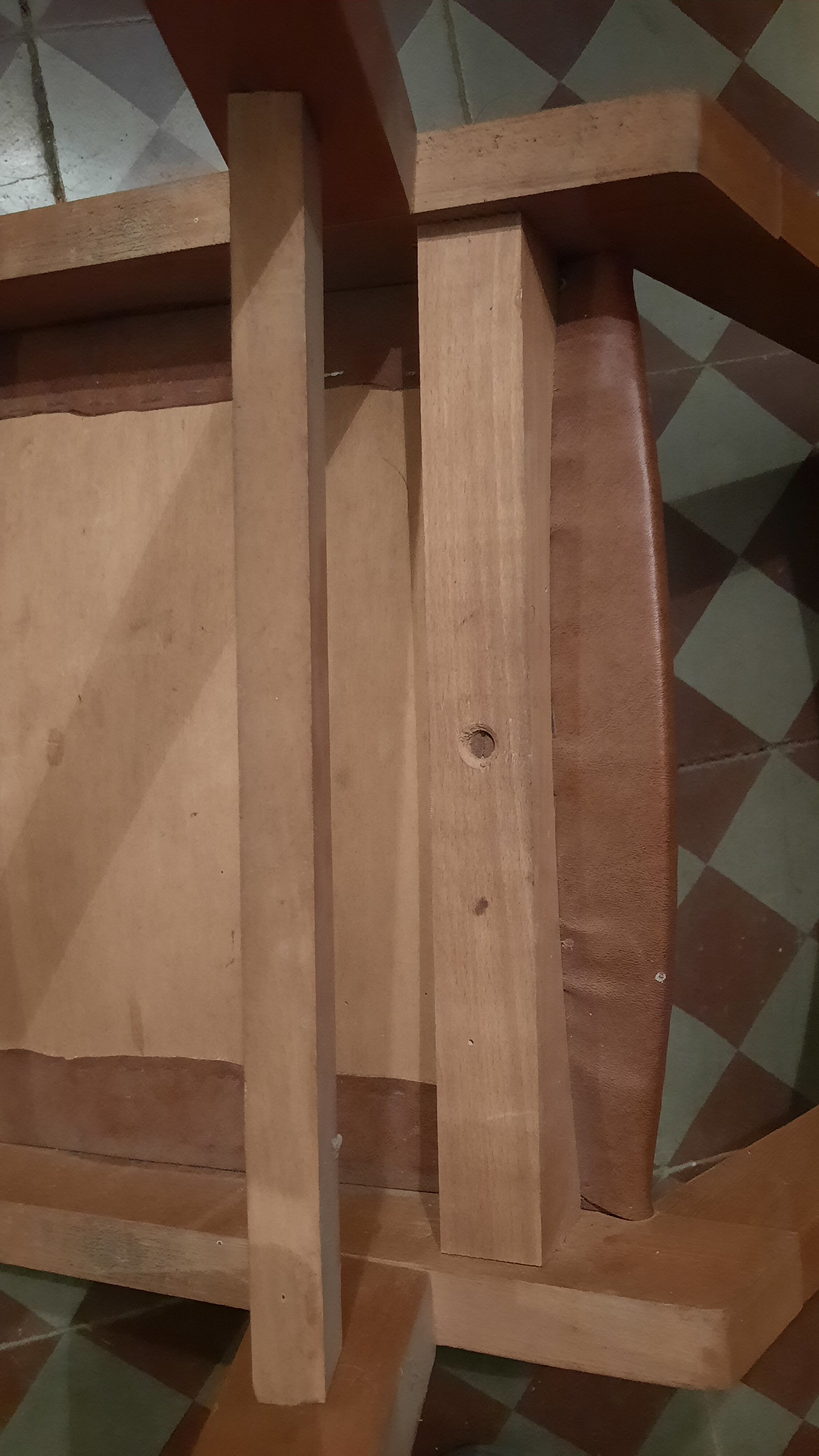 6 Scandinavian style chairs