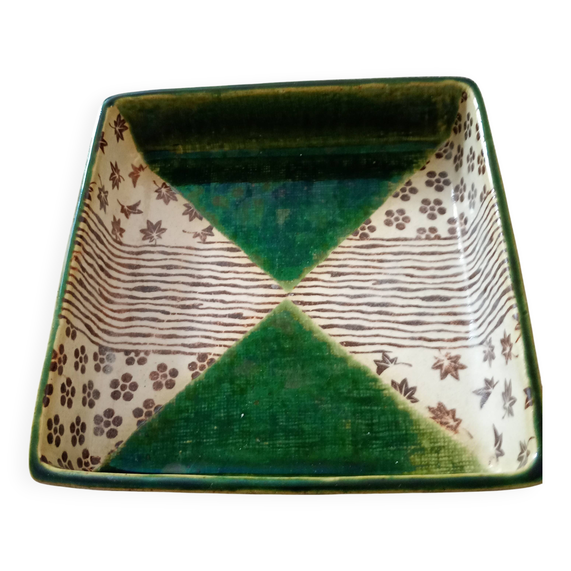 square dish in handcrafted Japanese ceramic.