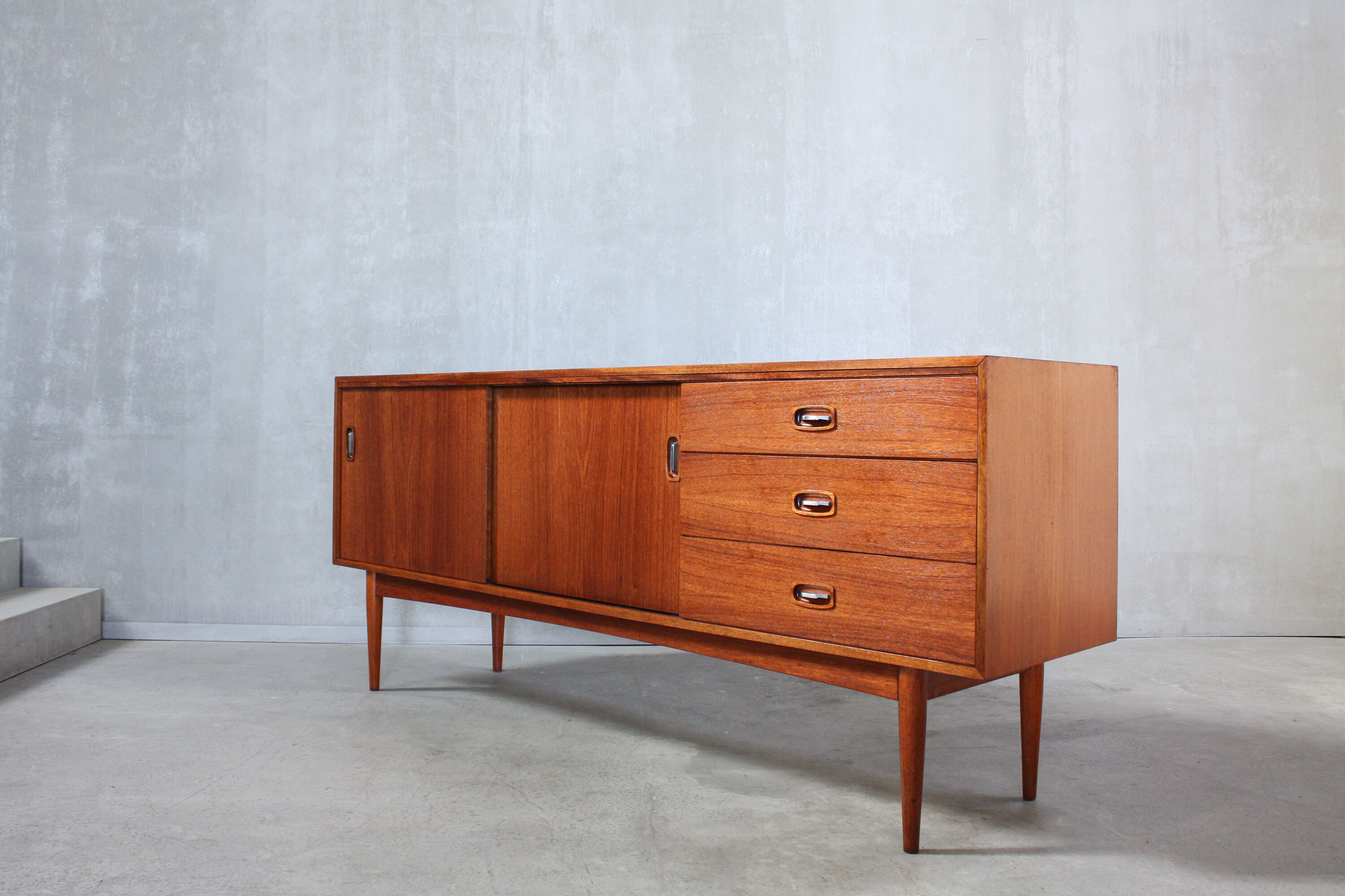 Enfilade vintage en teck, années 1960