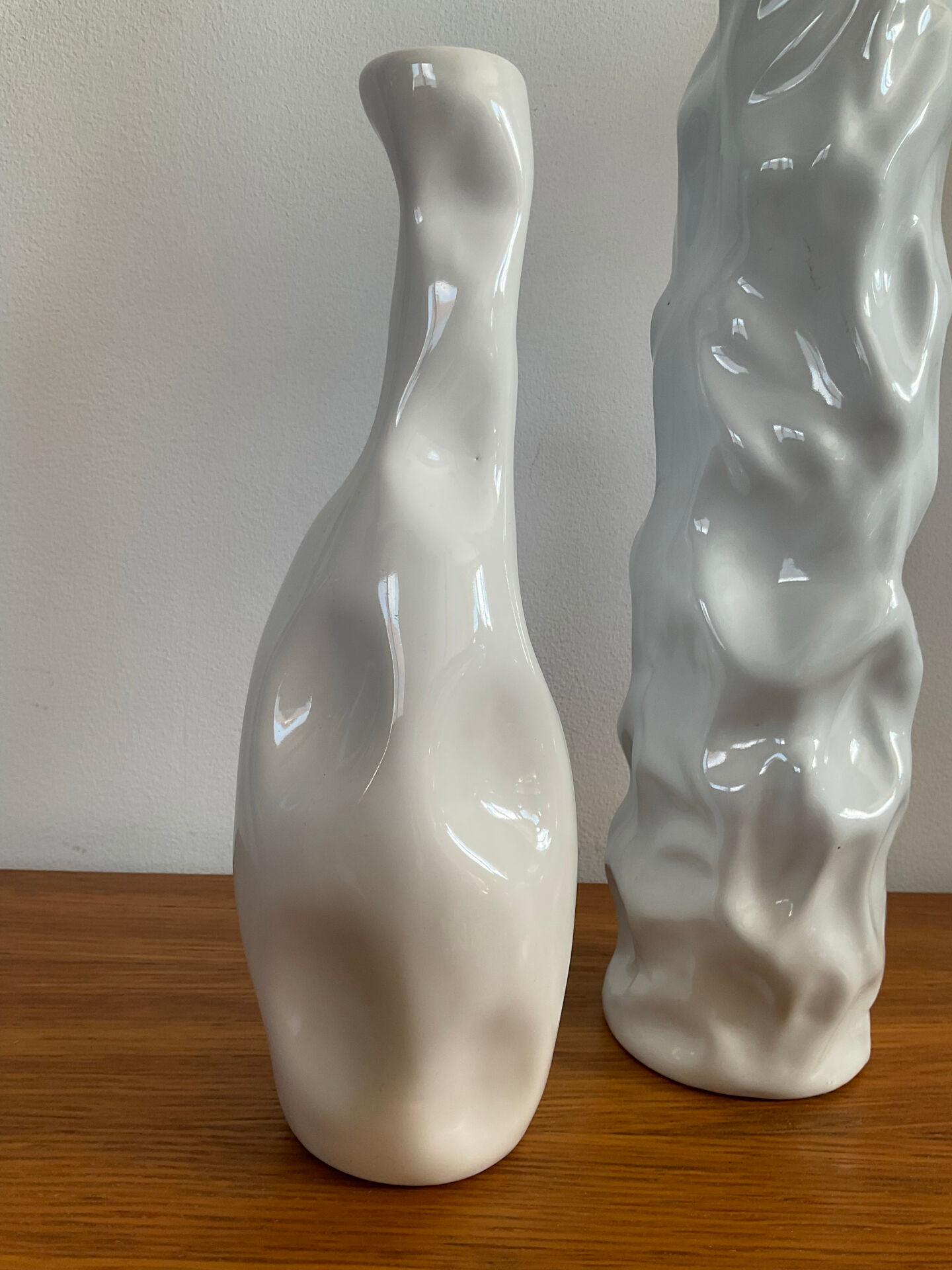 Duo de vases, soliflores vintage en céramique émaillée