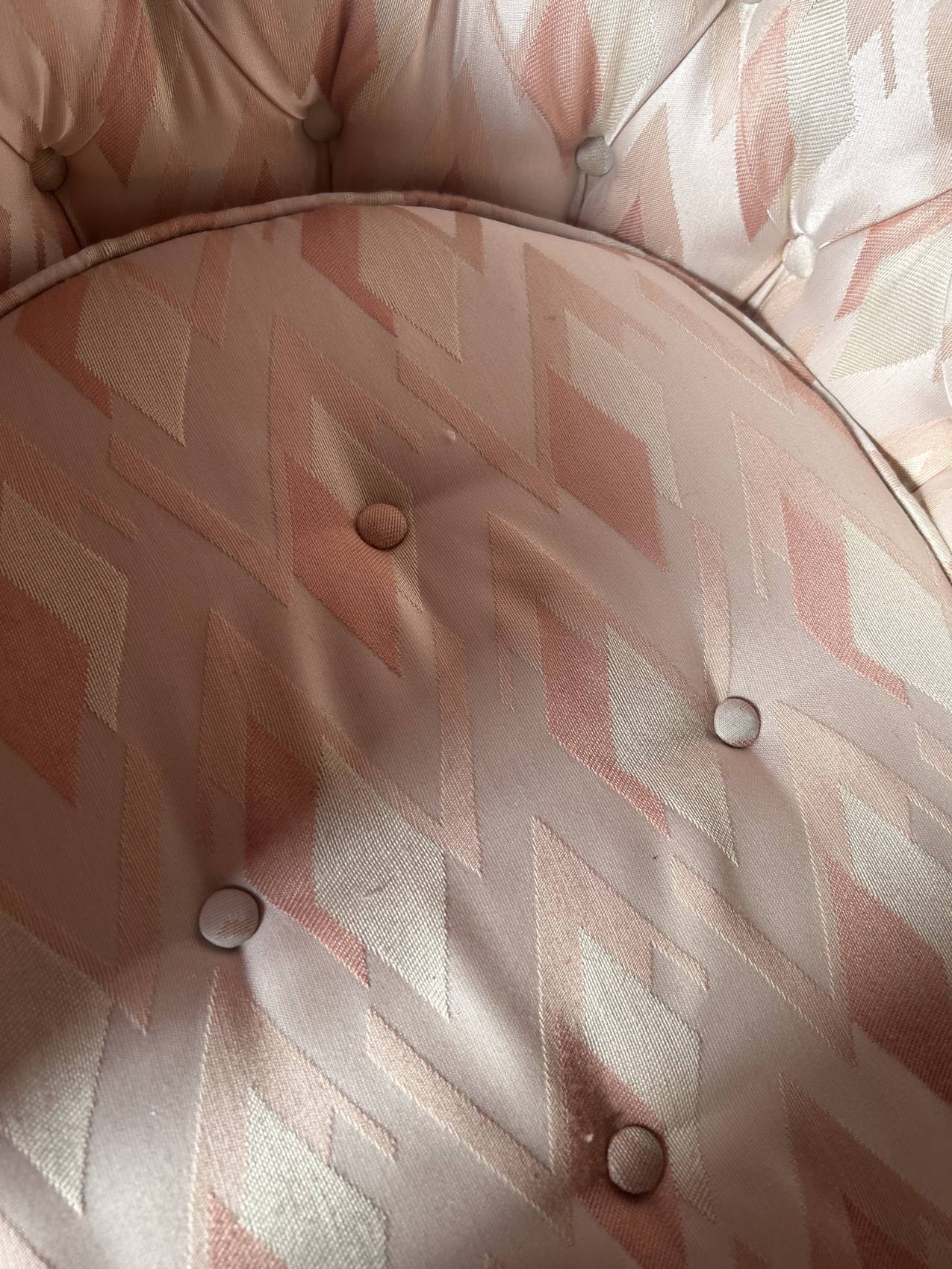 Pair of Hollywood Regency style cabriolet armchairs in satin pink, 1970s.