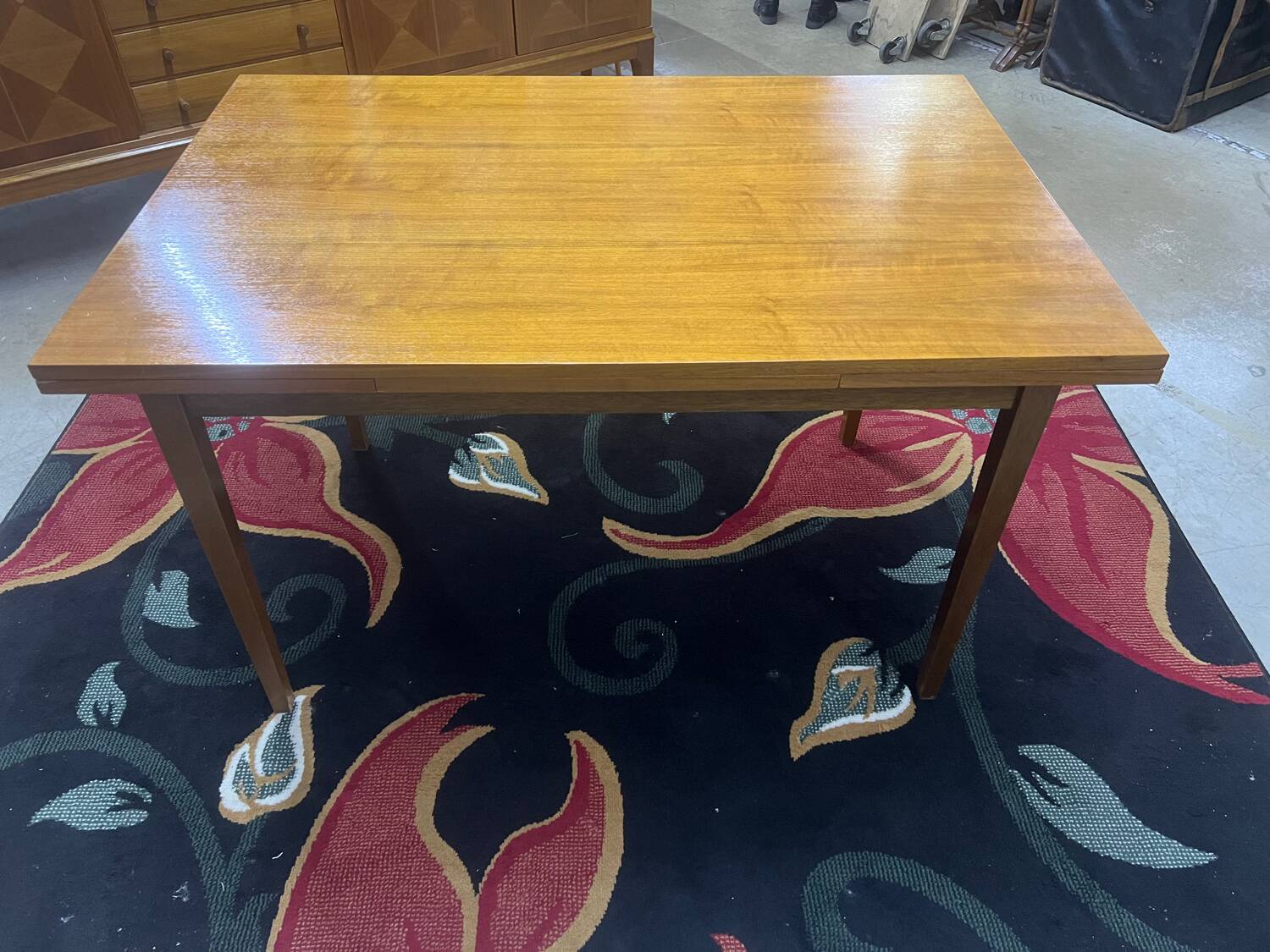 Vintage Scandinavian 70's dining table