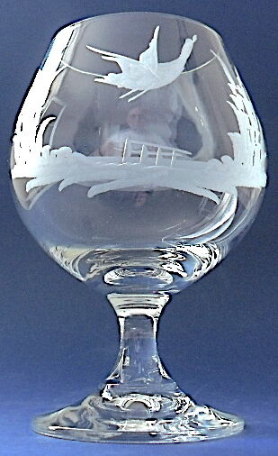 Suite of six tasting glasses of engraved crystal cognac