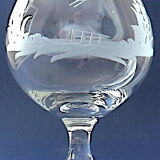 Suite of six tasting glasses of engraved crystal cognac