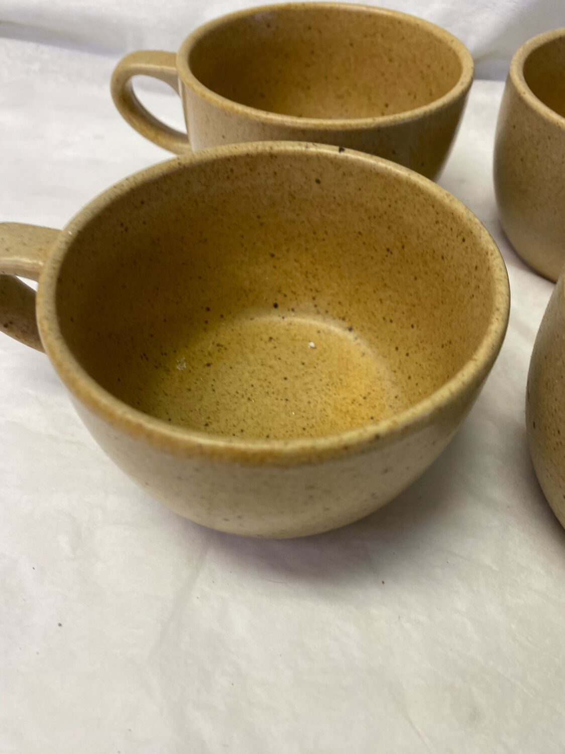 4 vintage stoneware lunch cups