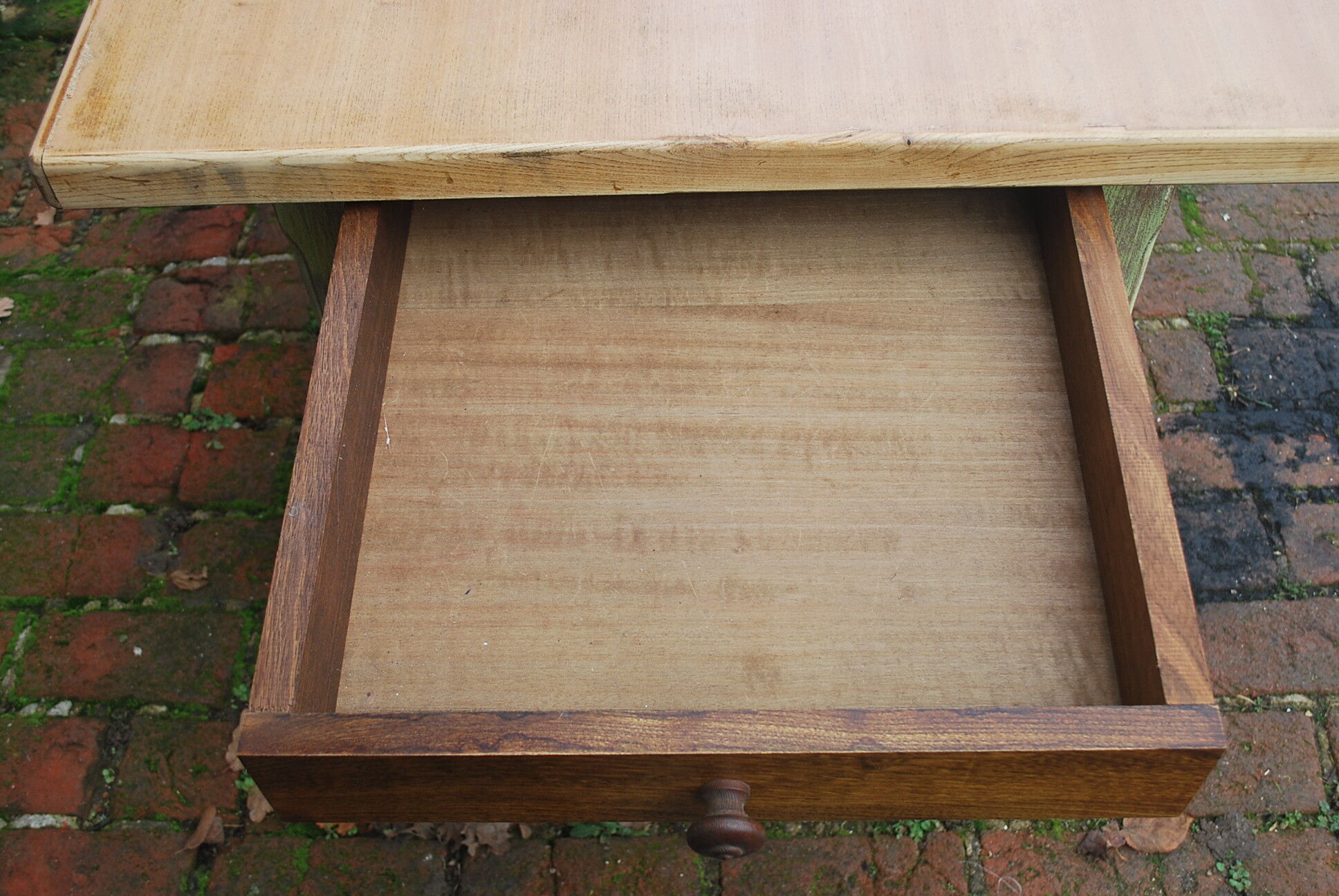 Oak farm table