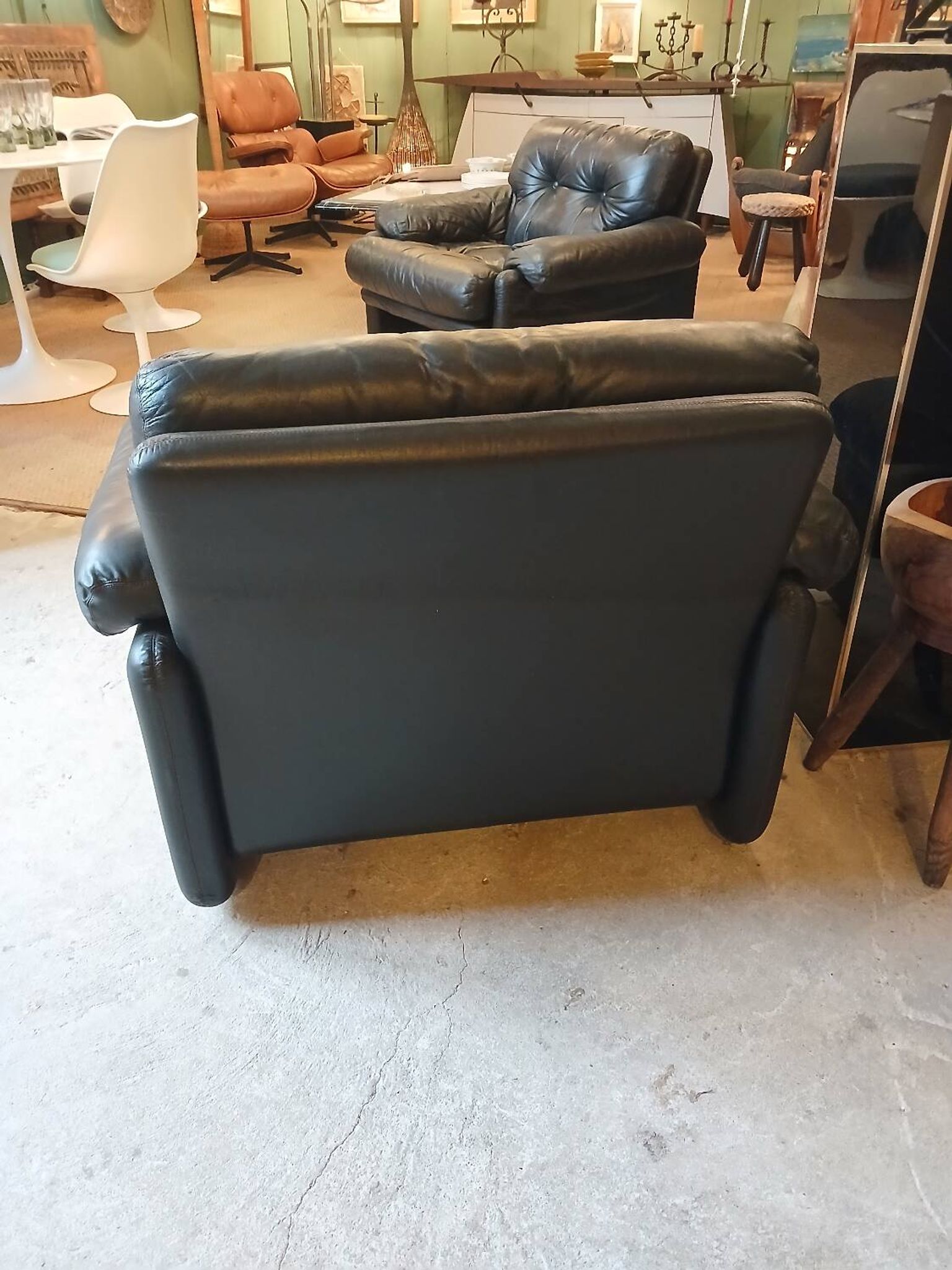 Paire fauteuils cuir design Tobia Scarpa