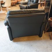 Paire fauteuils cuir design Tobia Scarpa