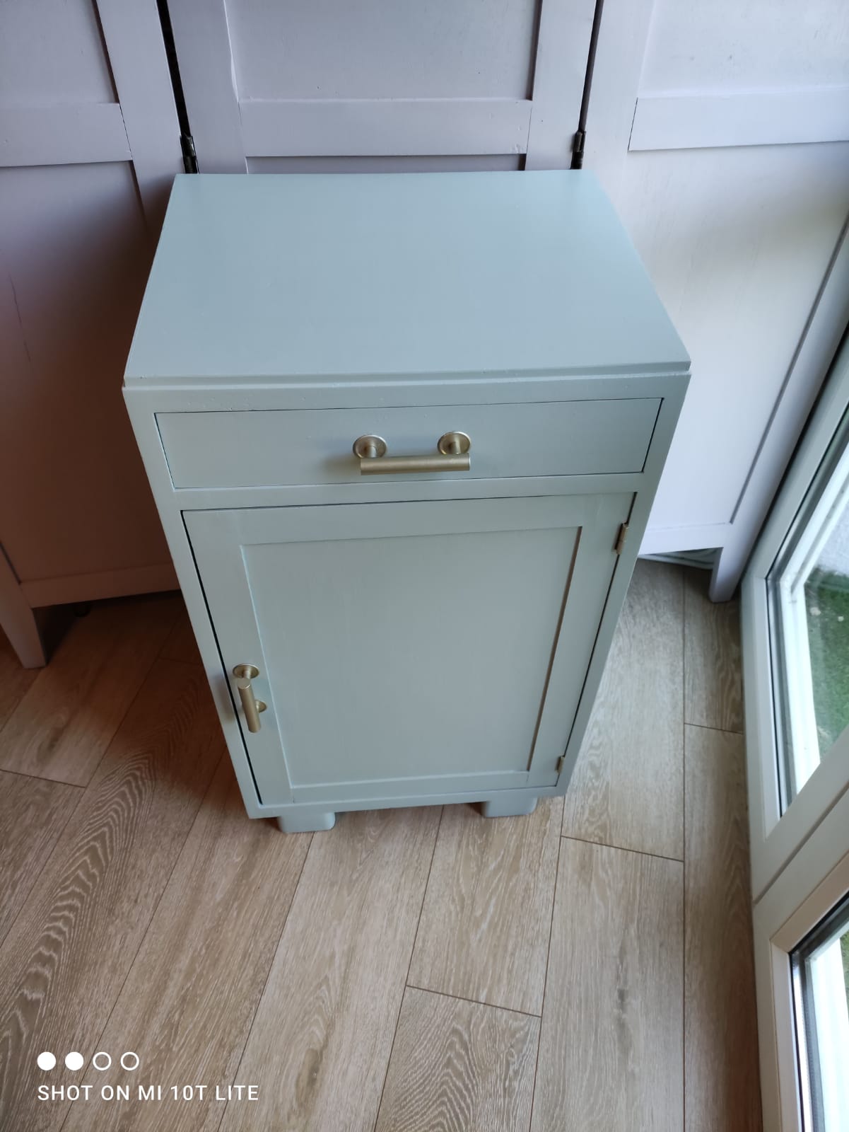 Vintage art deco confectioner