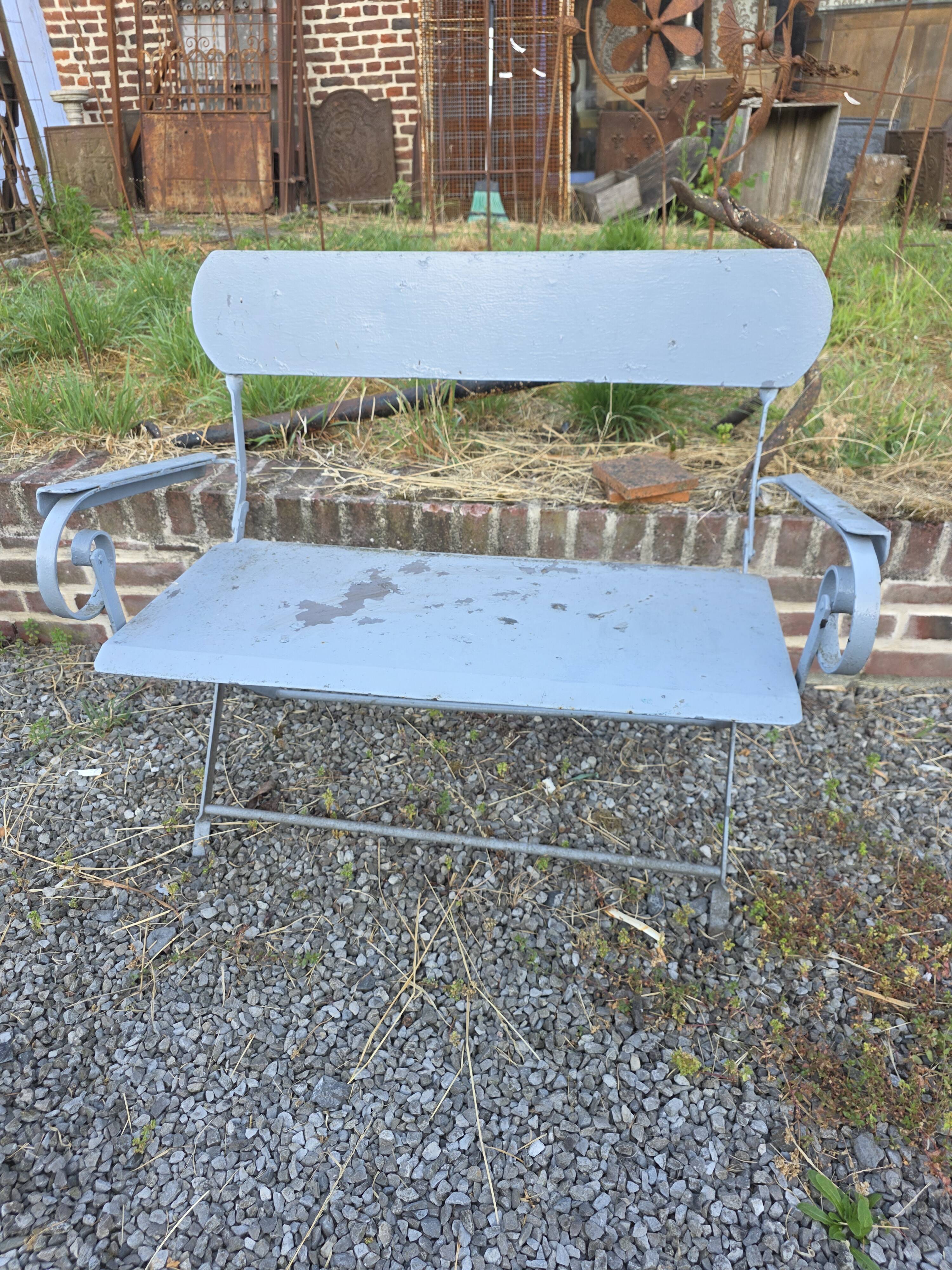 Banc de jardin ancien en fer forgé massif