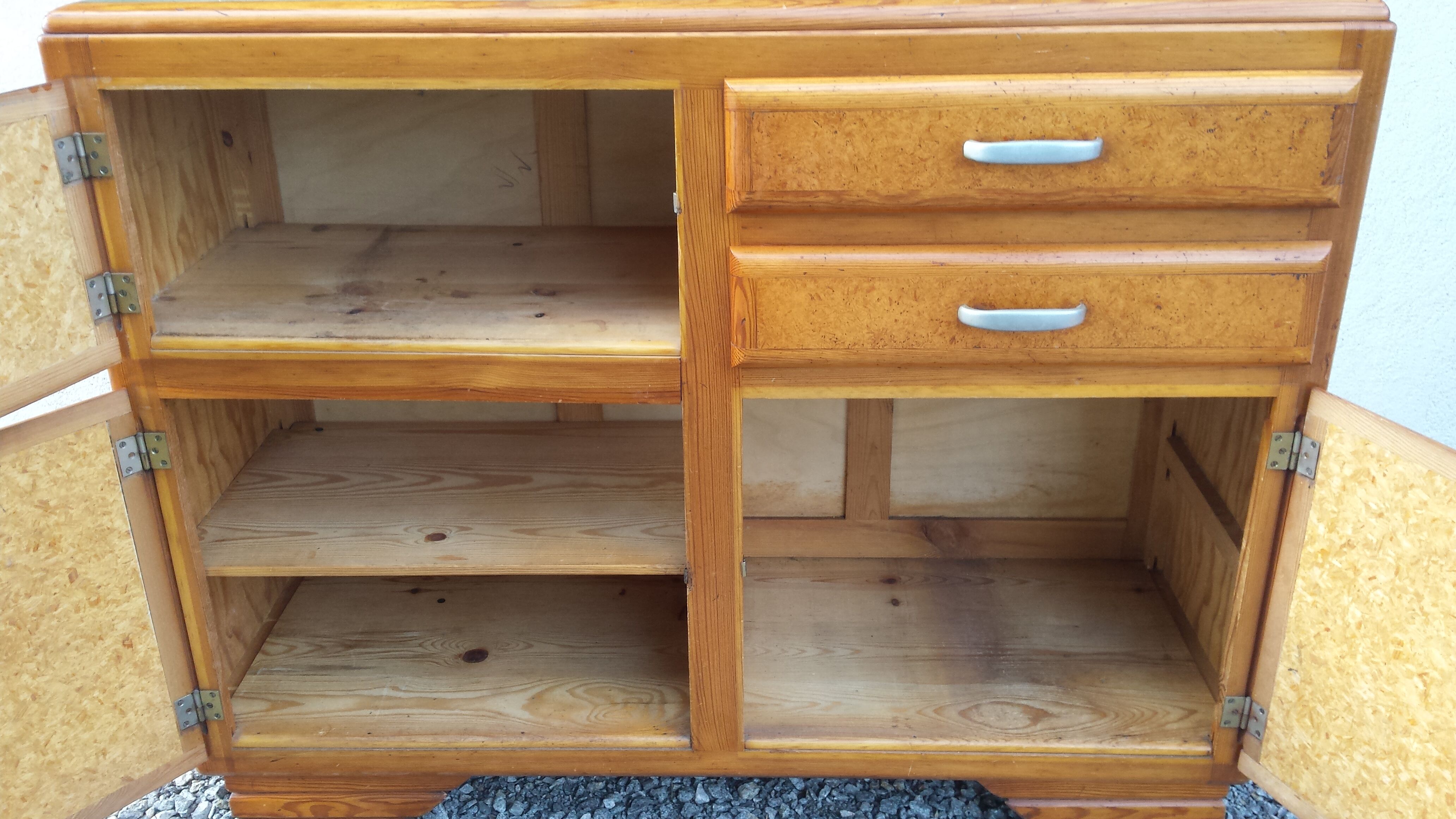 buffet Mado tray in green balatum