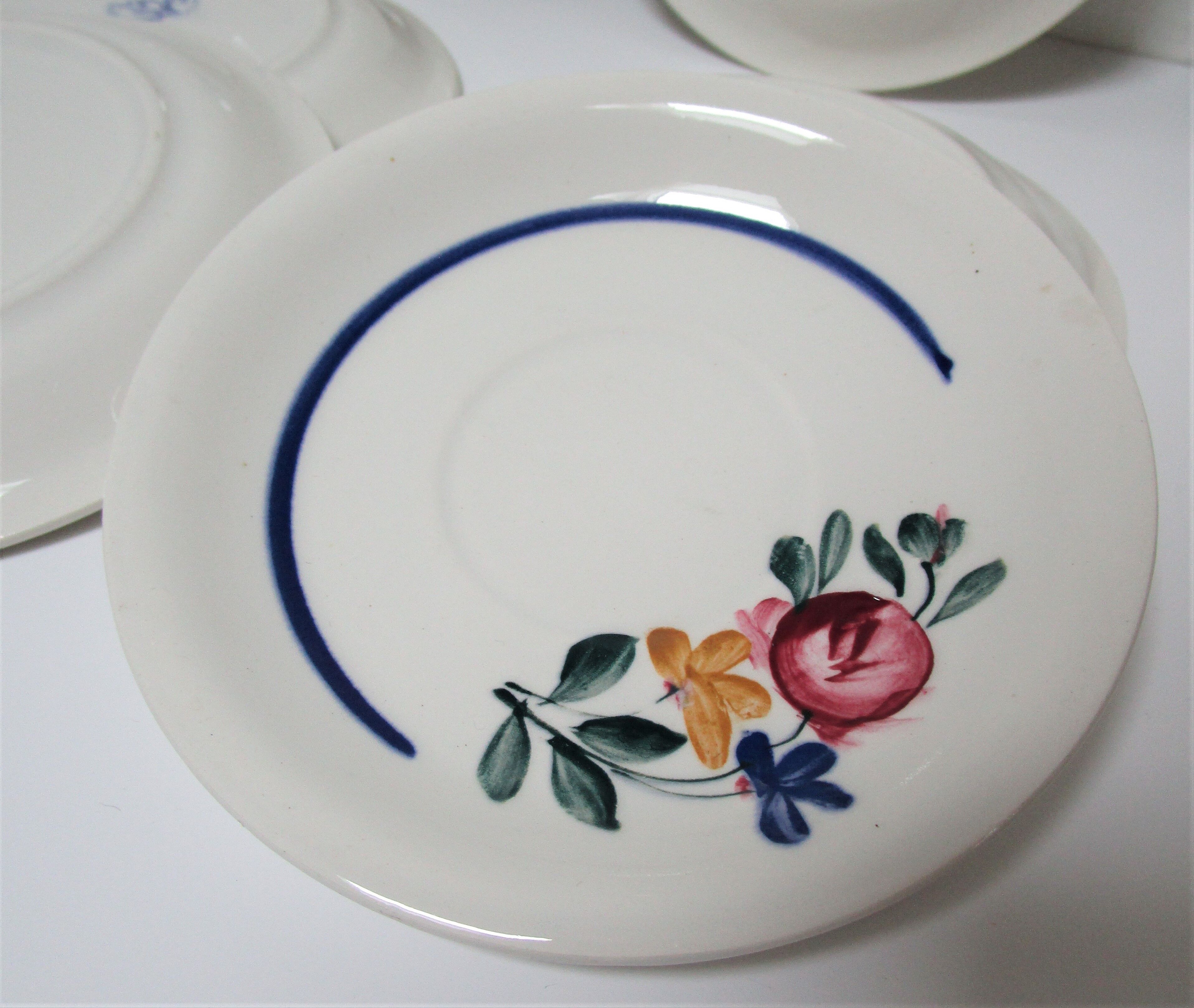 tea or coffee set model Gilberte earthenware Saint Amand floral decoration