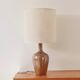 Lampe grès et jute tissée