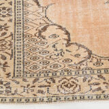 Madallion classic style distressed rug 266x161 cm