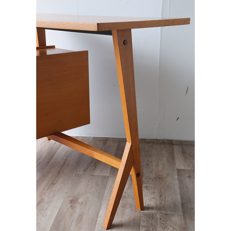 Bureau vintage asymétrique en bois 1960