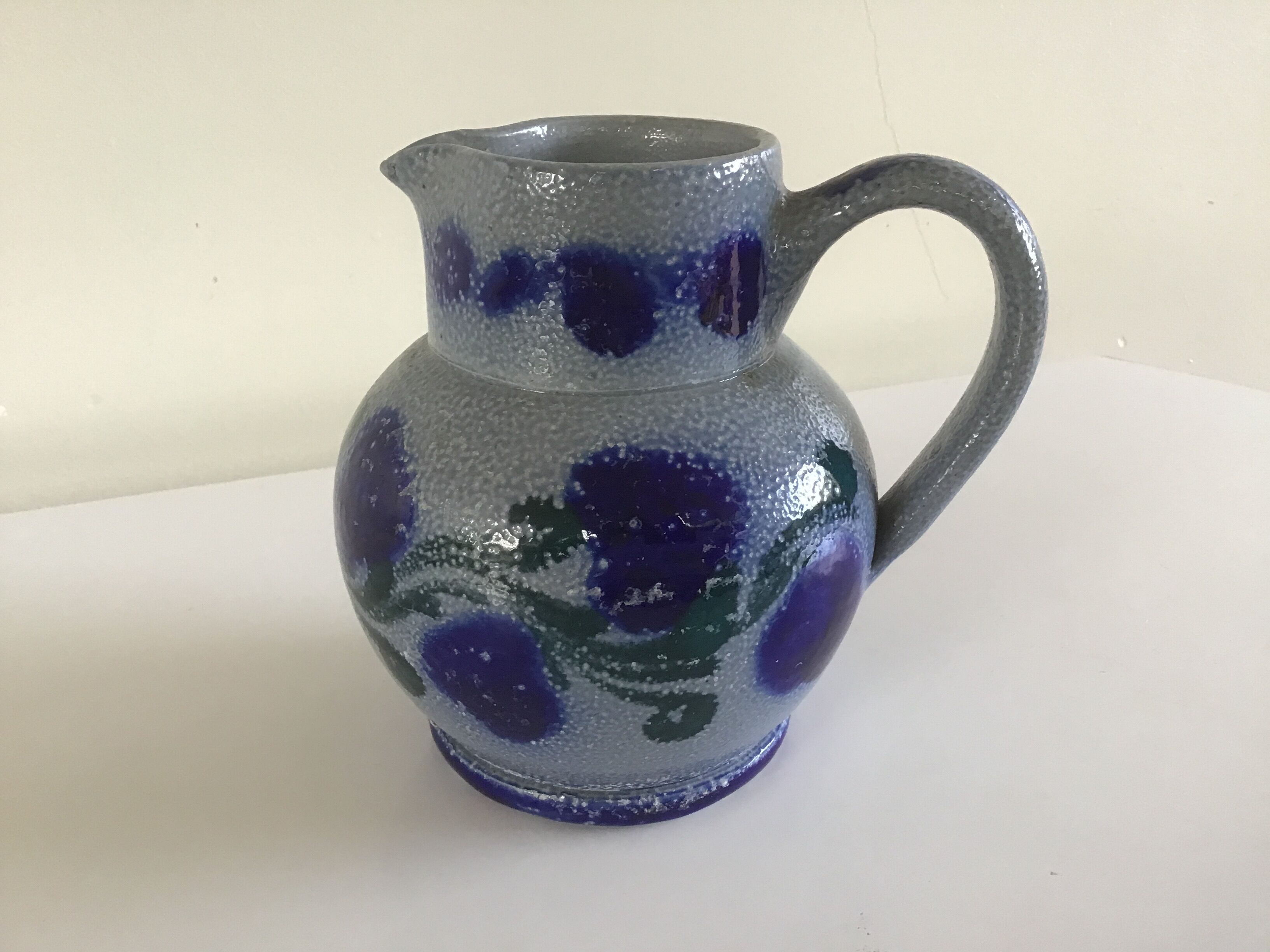 Pitcher in Alsace sandstone