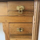 Ancien bureau en bois restauré