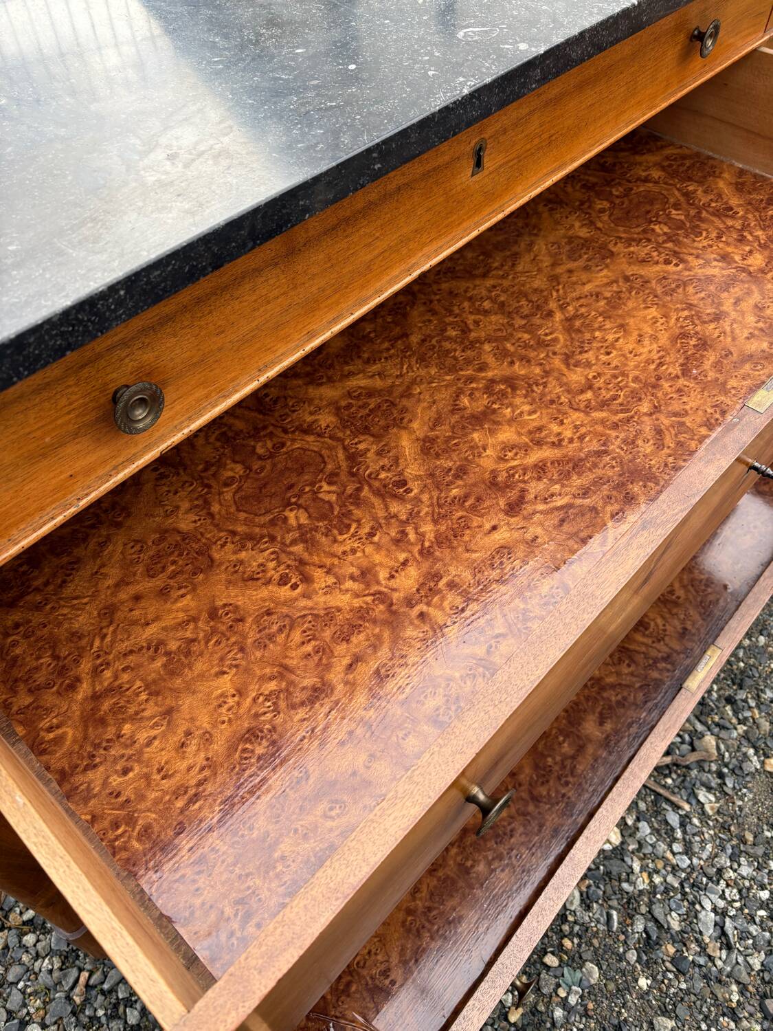 Chest of drawers in walnut, black marble, 19th century
