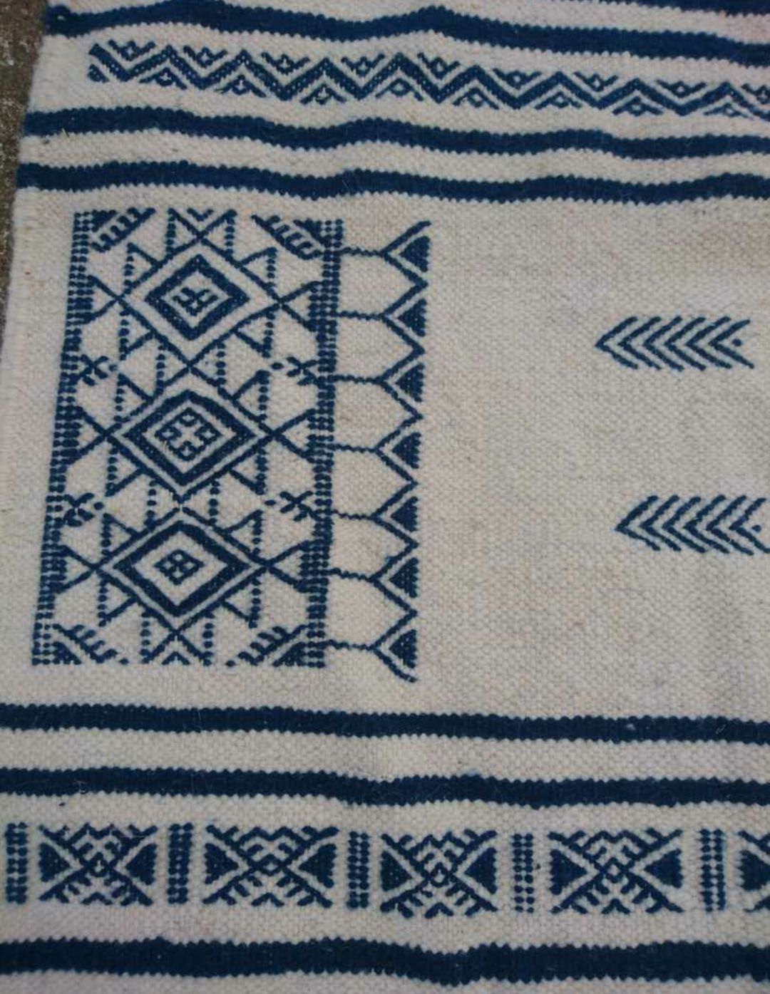 Kilim blue and white corridor in pure wool 70x180cm