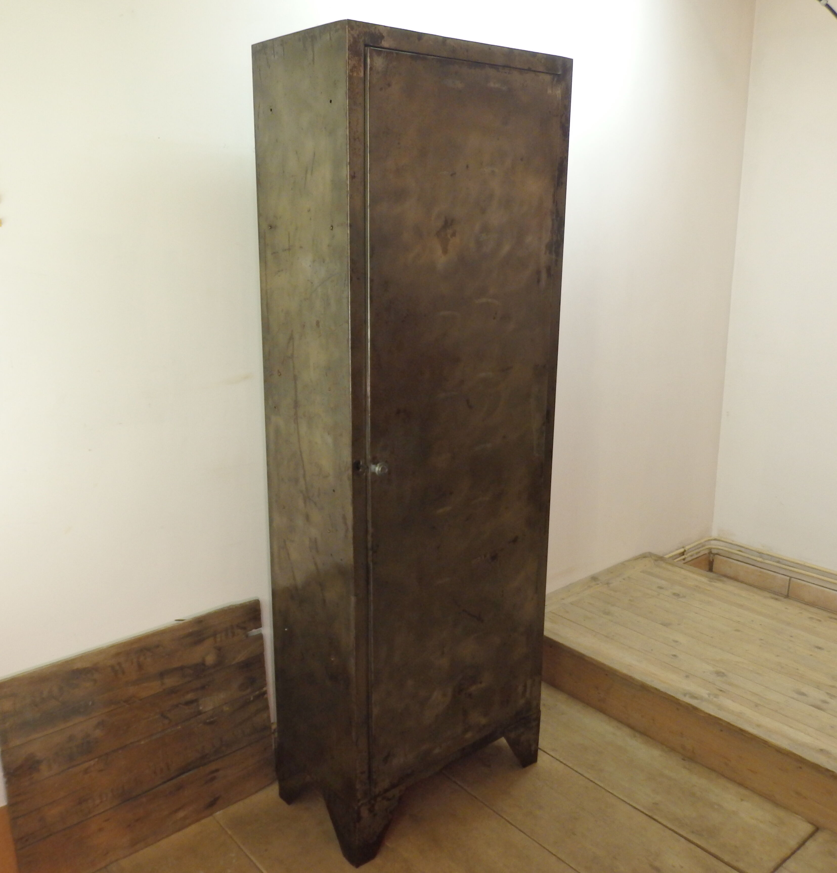 Armoire d'atelier