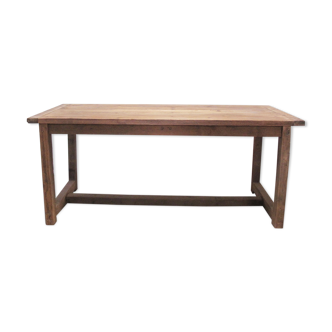 Farm table