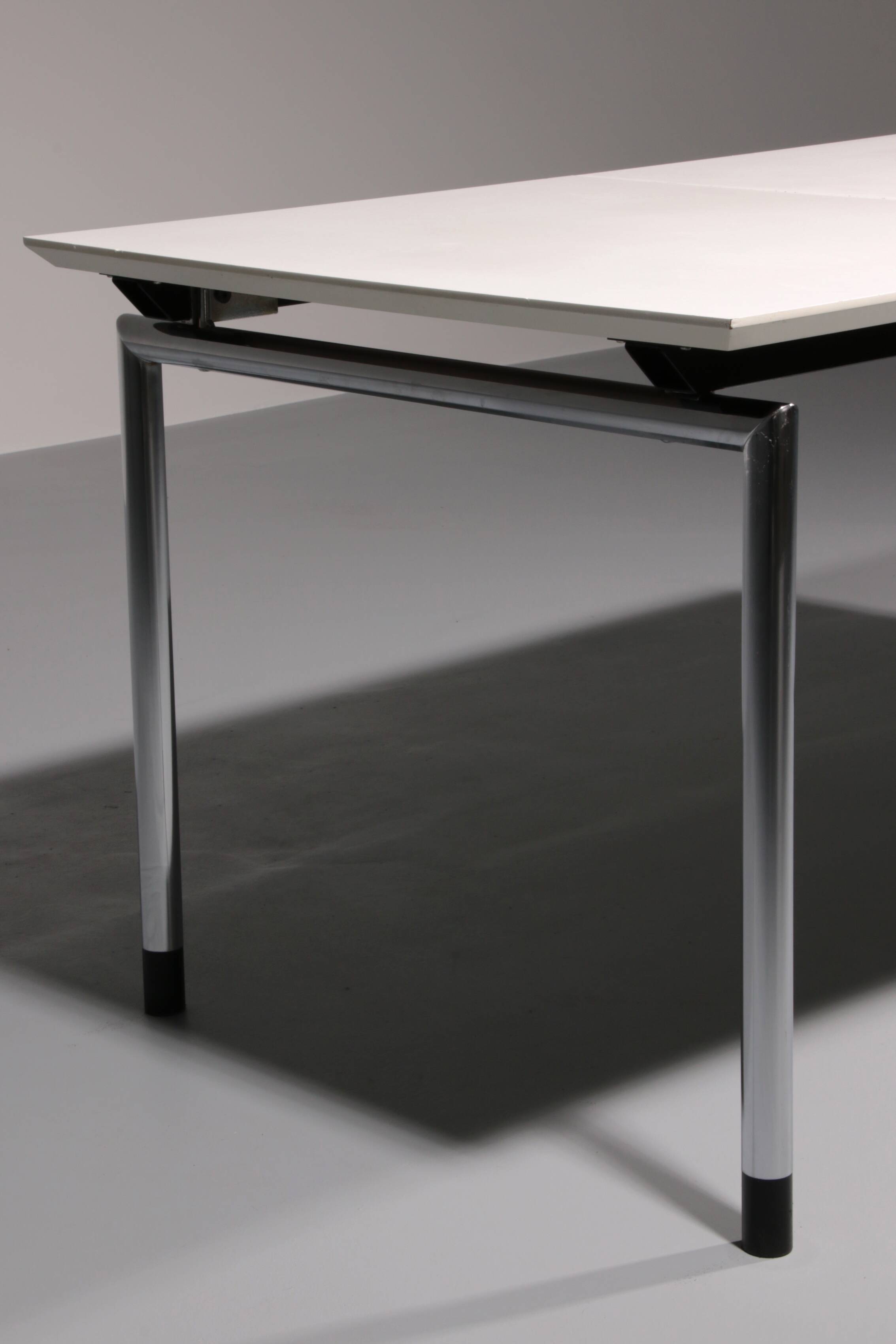 Table à manger extensible par Arnold Mercks pour Arco 1970