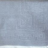 serviette de table damassée grise monogrammée RT