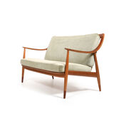 FD-146 Sofa by Orla Mølgaard and Peter Hvidt