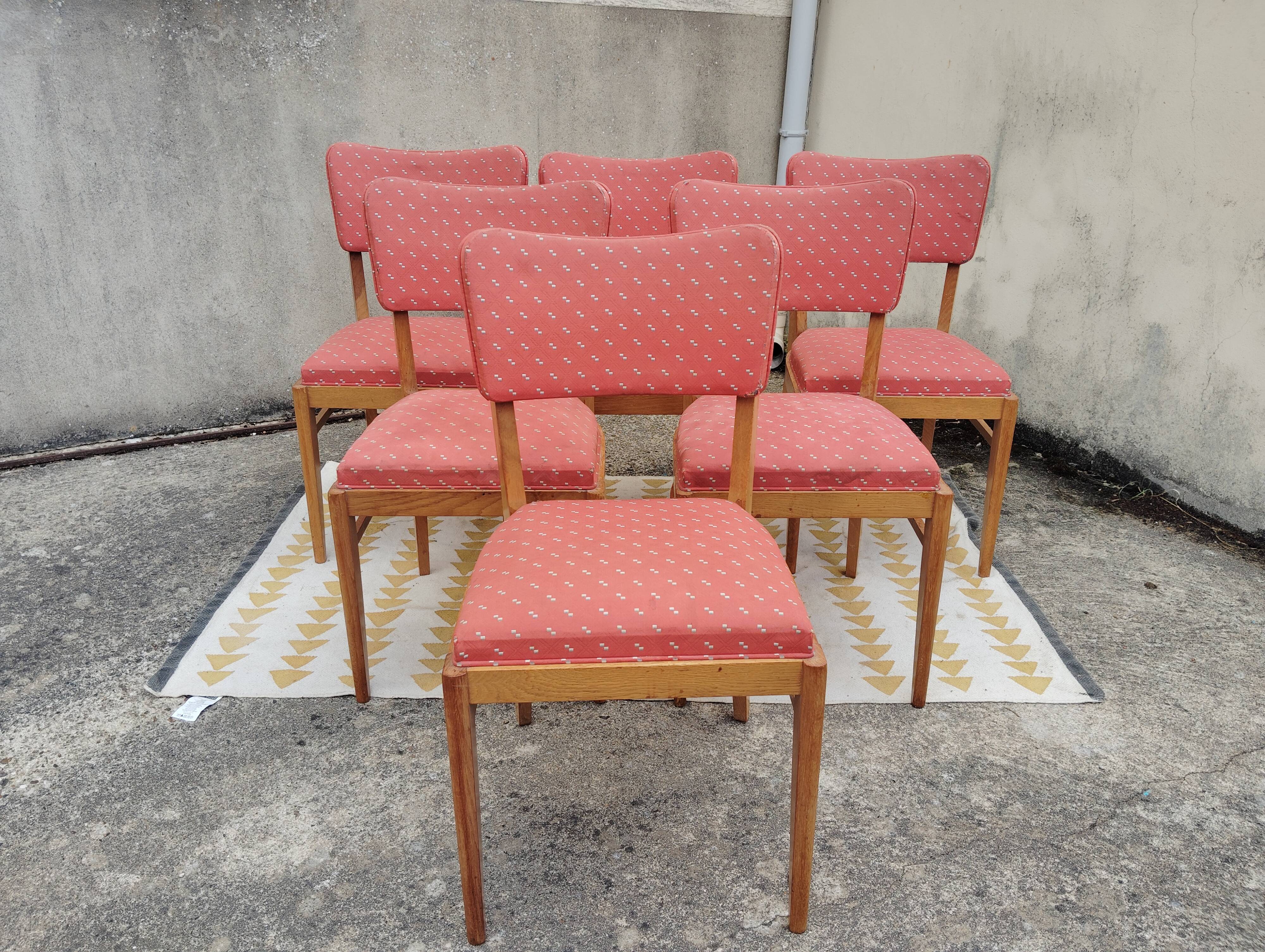 Set 6 chaises vintage structure chêne assise et dossier rouges