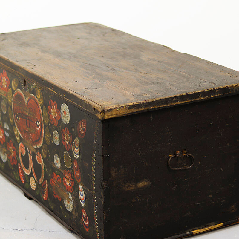 Antique painted Folk art bridal chest