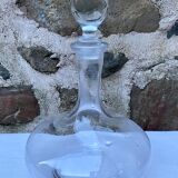 Decanter glassware of traditional mouth-blown