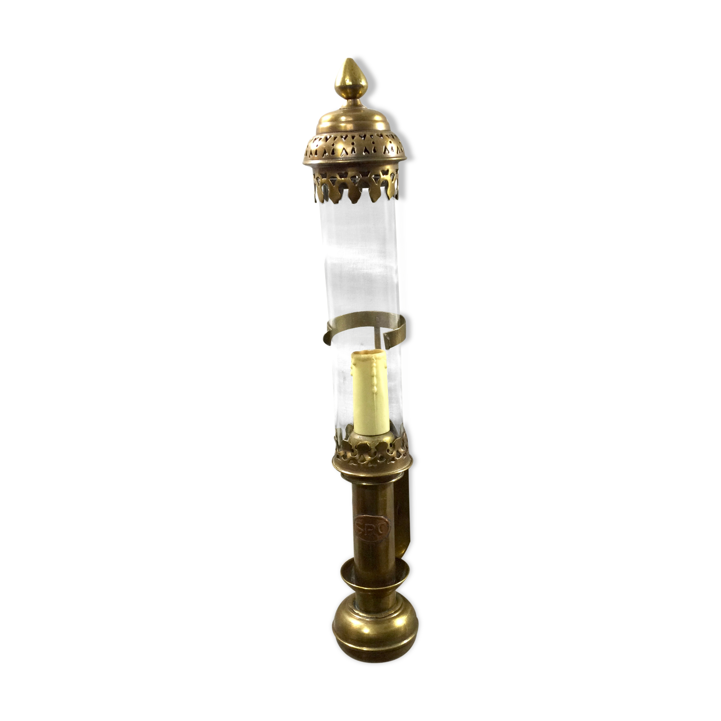 Brass train applicator