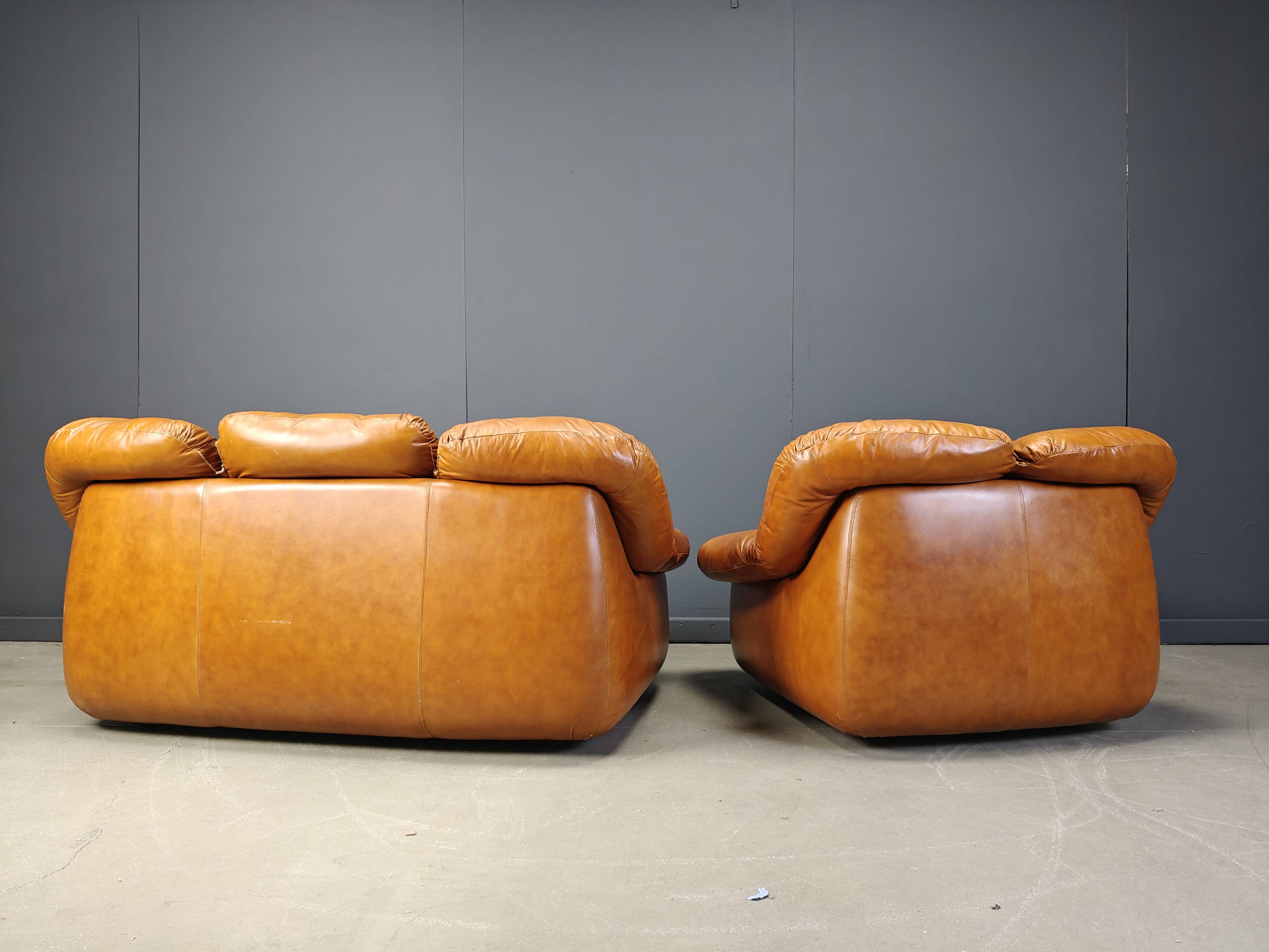 Mid century Italian leather sofa set by Ercole Biella for Grappeggia, 1970s