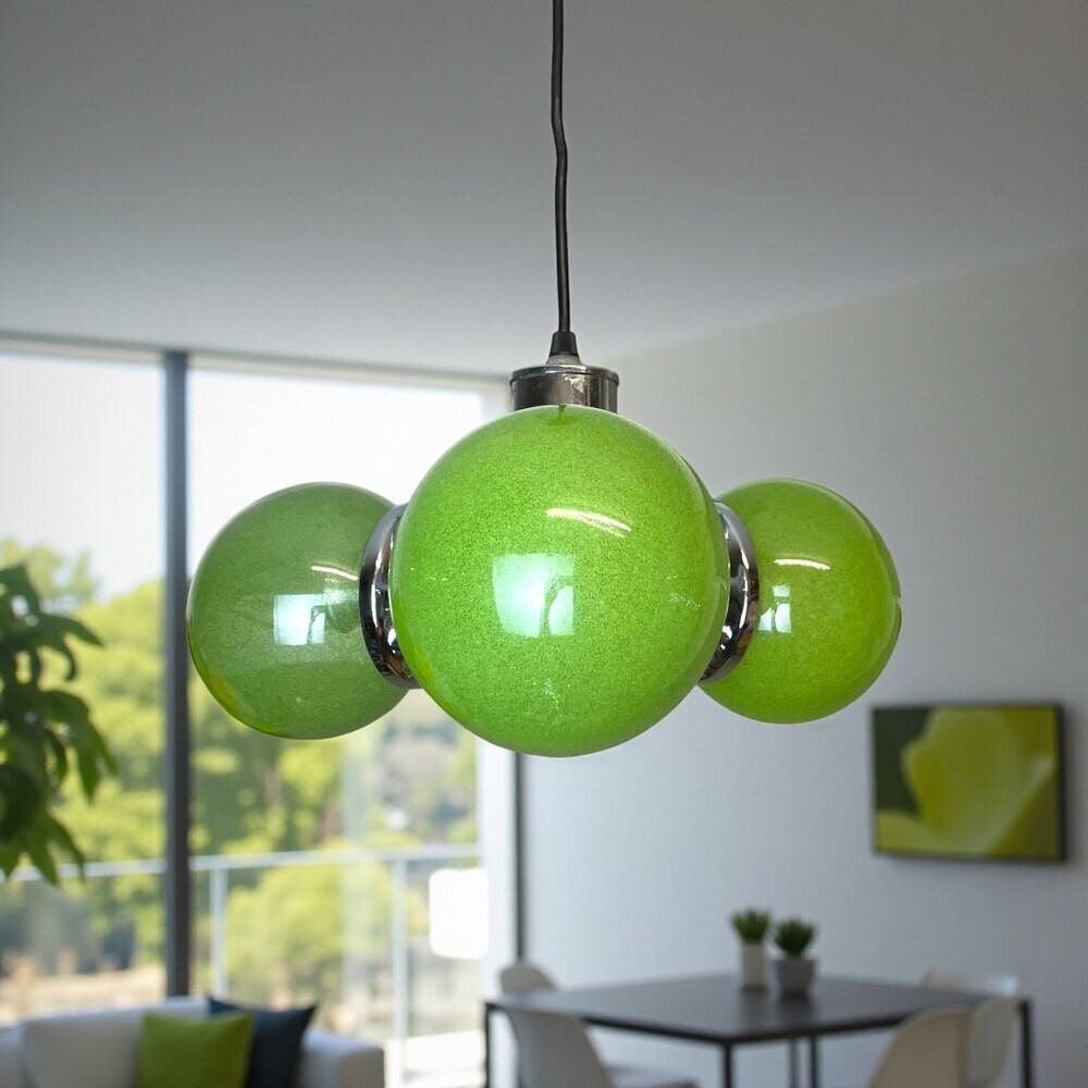 Space Age 3-light Sputnik chandelier