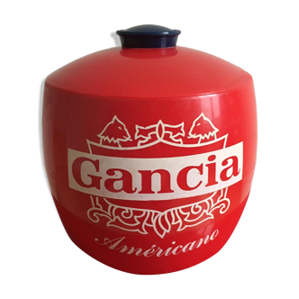 Seau à glace vintage publicitaire Gancia "Americano". En matière plastique. Couleur rouge