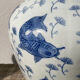 Vase chinois bleu et blanc poisson