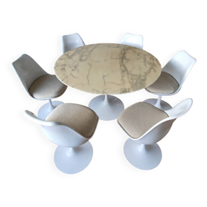 Ensemble table et chaises - tulip
