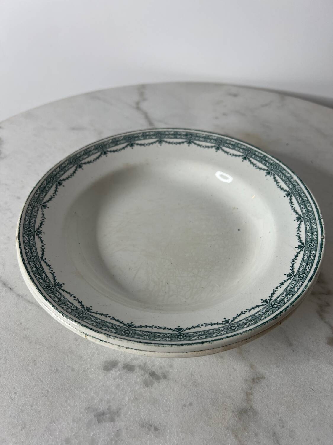 Set of 2 Terre de Fer St Armand Magali soup plates