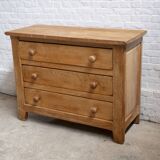 Commode à tiroirs en chêne massif