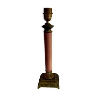 Lampe classique avec marbre rose