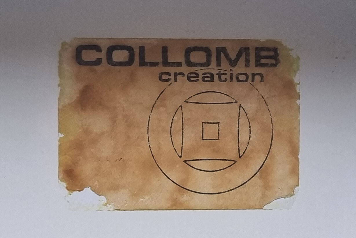 Round table in white formica, retractable, vintage, Collomb creation, 70s