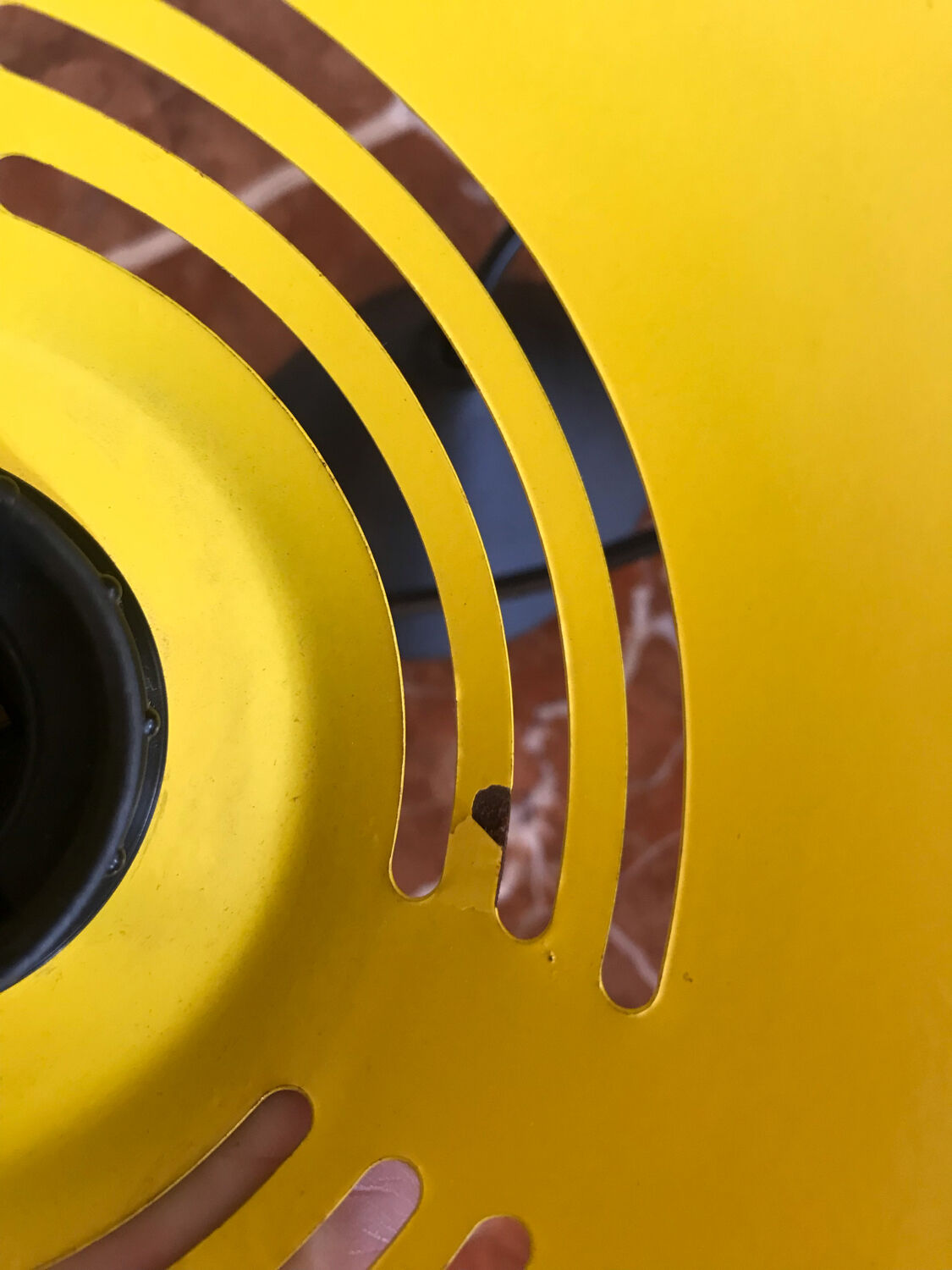 Postmodern suspension lamp brilliant yellow