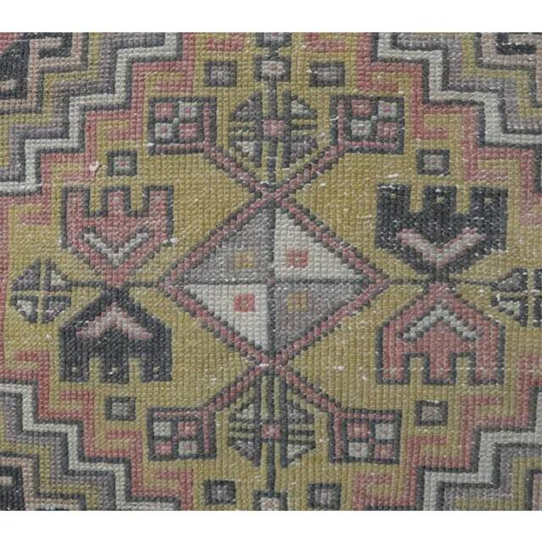 Vintage Turkish Oushak Handmade Pink Wool Rug 125x210