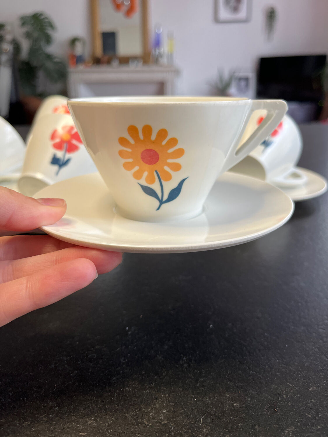 Voluform cup and under cups lot